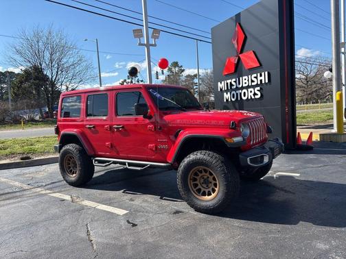 Firecracker Red Clearcoat 2018 Jeep Wrangler Unlimited Sahara