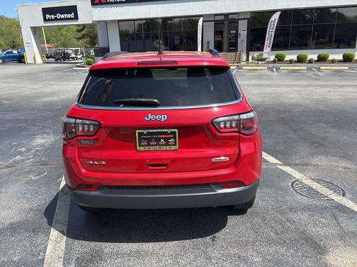 Redline Pearlcoat 2019 Jeep Compass Latitude