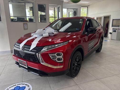 Red Diamond 2026 Mitsubishi Eclipse Cross LE