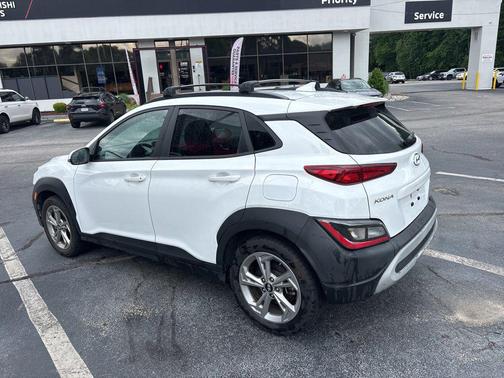 Lunar White 2023 Hyundai KONA SEL