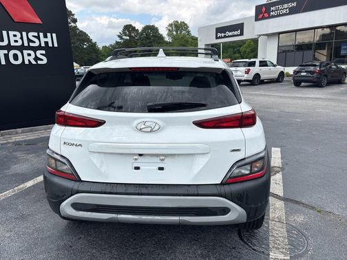 Lunar White 2023 Hyundai KONA SEL