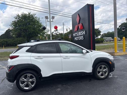 Lunar White 2023 Hyundai KONA SEL