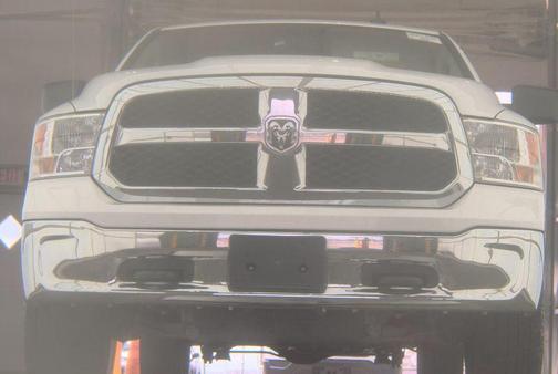 Bright White Clearcoat 2022 RAM 1500 Classic SLT