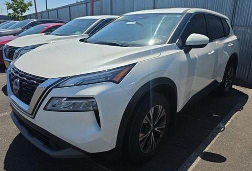 Pearl White Tricoat 2023 Nissan Rogue SV