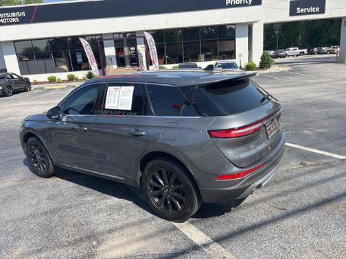 Asher Gray Metallic Clearcoat 2022 Lincoln Corsair Standard