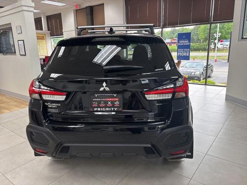 Labrador Black Pearl 2026 Mitsubishi Outlander Sport 2.0 TRAIL EDITION