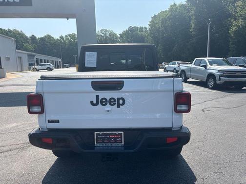 Bright White Clearcoat 2022 Jeep Gladiator Sport S