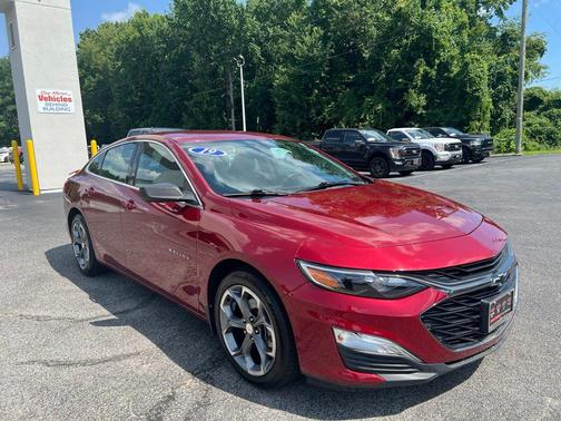 Cajun Red Tintcoat 2019 Chevrolet Malibu RS