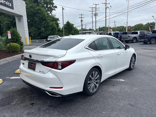 White Pearl 2021 Lexus ES 350 Base