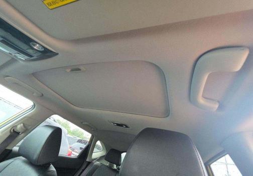 Starbright Yellow/Black Roof 2022 Kia Seltos SX Turbo