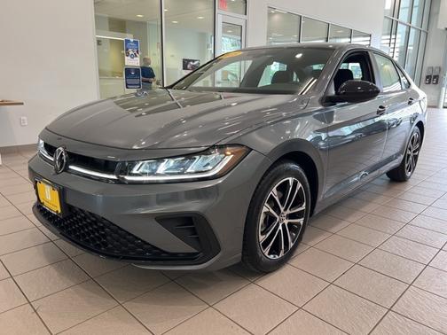 2025 Volkswagen Jetta 1.5T Sport