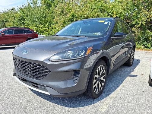2020 Ford Escape SE Sport Hybrid