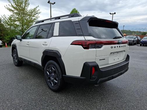 Crystal White Pearl 2026 Subaru Outback Premium