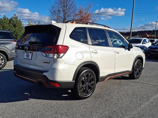 2023 Subaru Forester Sport