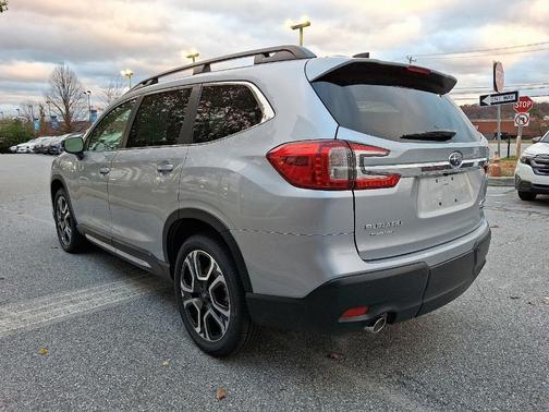 2025 Subaru Ascent Limited