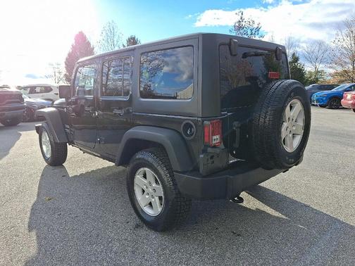 2016 Jeep Wrangler Unlimited Sport
