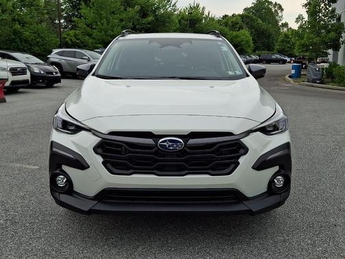 Crystal White Pearl 2025 Subaru Crosstrek Limited