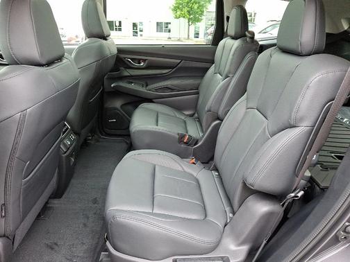 2025 Subaru Ascent Onyx Edition Touring 7-Passenger