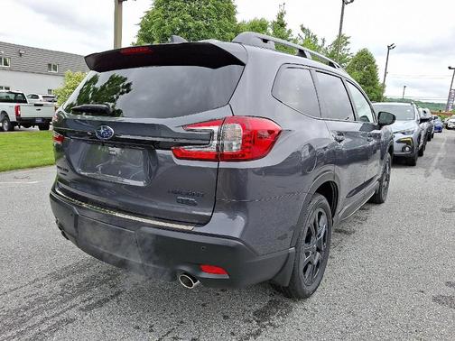 2025 Subaru Ascent Onyx Edition Touring 7-Passenger