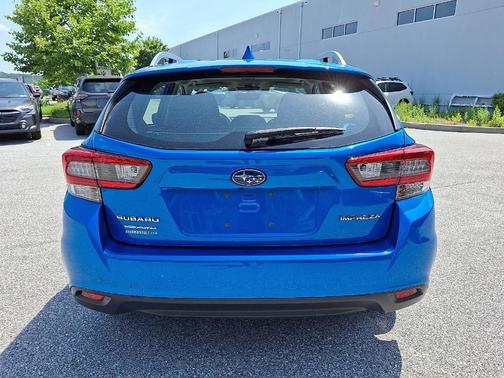 2023 Subaru Impreza 2.0i Premium
