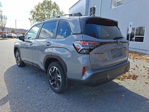 2025 Subaru Forester Hybrid Premium