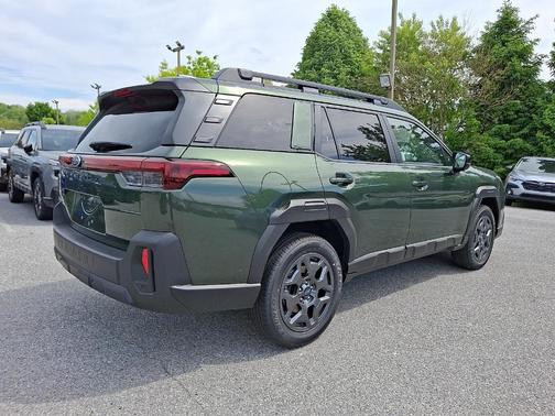 Deep Emerald Green 2026 Subaru Outback Premium