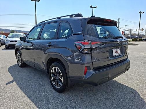 Magnetite Gray Metallic 2026 Subaru Forester