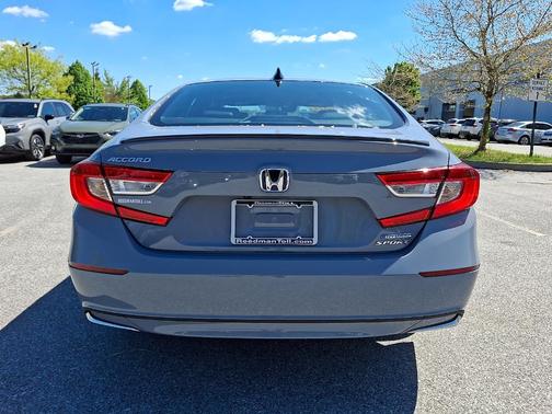 Sonic Gray Pearl 2022 Honda Accord Hybrid Sport