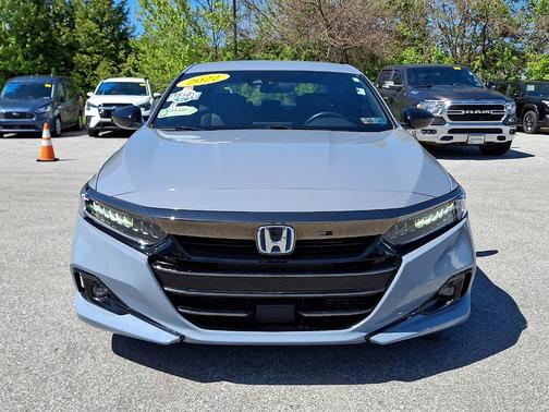 Sonic Gray Pearl 2022 Honda Accord Hybrid Sport