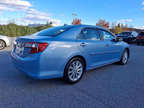 2012 Toyota Camry Hybrid XLE