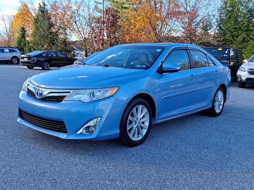 2012 Toyota Camry Hybrid XLE