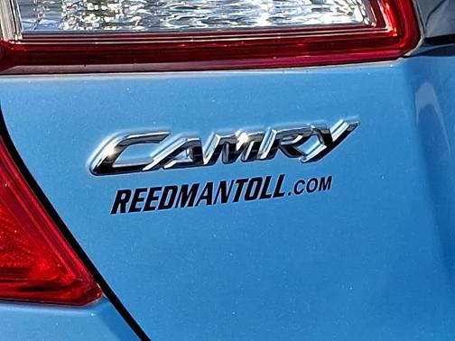 2012 Toyota Camry Hybrid XLE