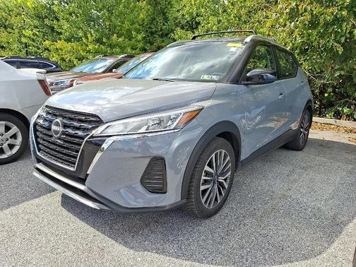 2022 Nissan Kicks SV