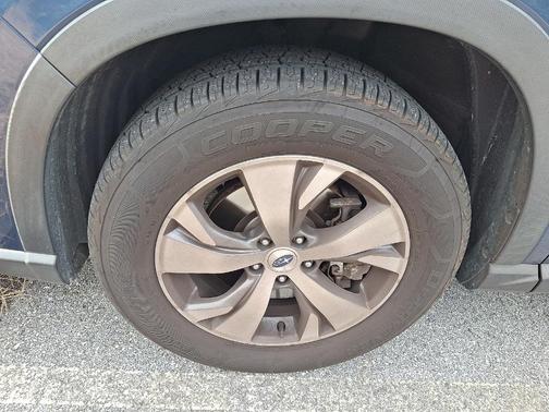 2019 Subaru Ascent Premium 8-Passenger