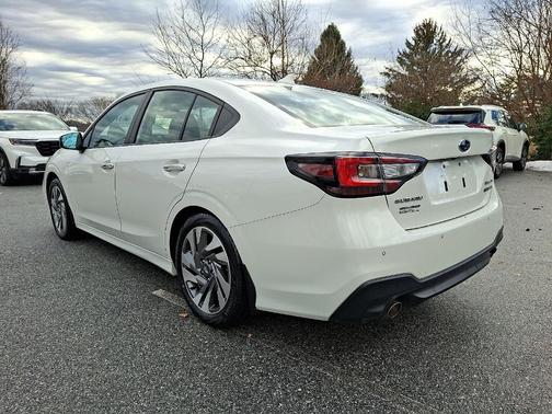 2023 Subaru Legacy Touring XT