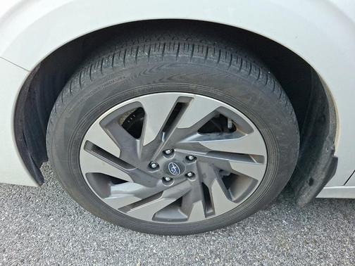 2023 Subaru Legacy Touring XT