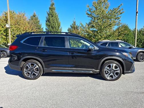 2023 Subaru Ascent Limited 8-Passenger