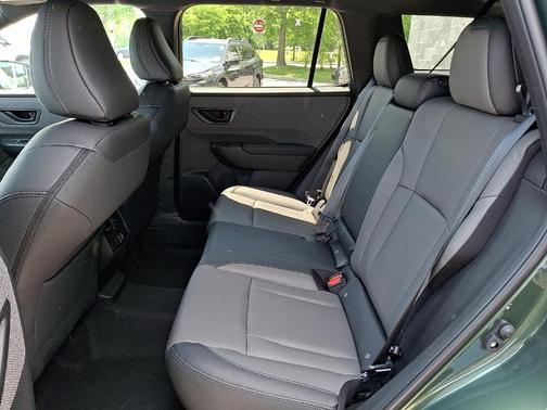 Deep Emerald Green 2026 Subaru Outback Premium