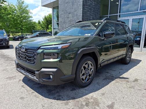 Deep Emerald Green 2026 Subaru Outback Premium
