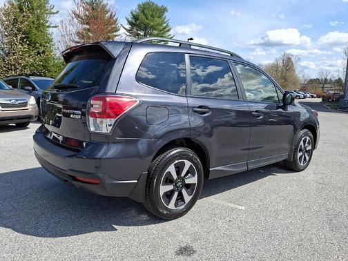 Dark Gray Metallic 2017 Subaru Forester 2.5i Premium