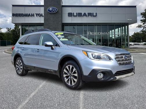 Ice Silver Metallic 2017 Subaru Outback 2.5i Limited