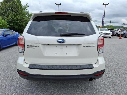 2018 Subaru Forester 2.5i Touring
