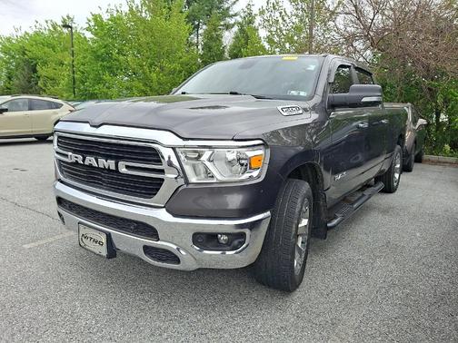 Granite Crystal Clearcoat Metallic 2019 RAM 1500 Big Horn