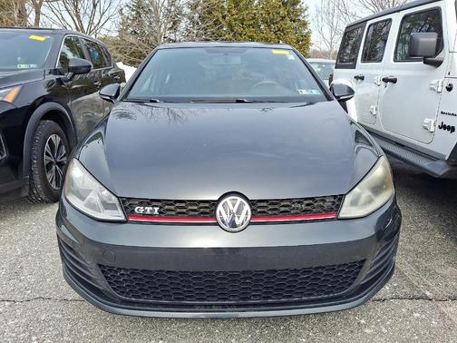 2015 Volkswagen Golf GTI 2.0T S 4-Door