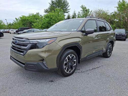 Autumn Green Metallic 2025 Subaru Forester Premium