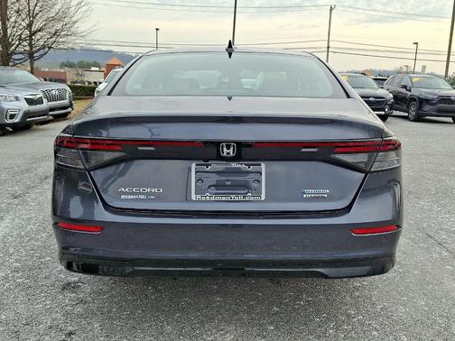 2025 Honda Accord Hybrid Touring