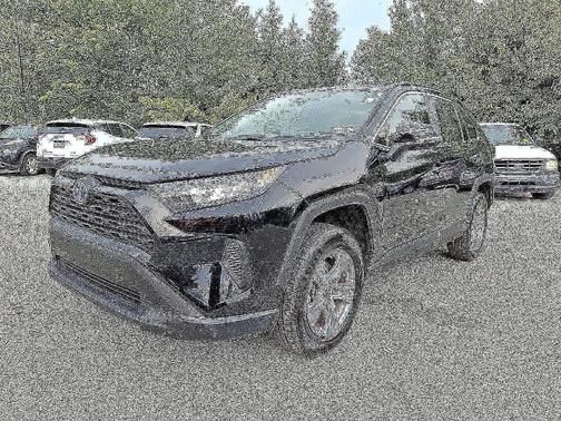 2022 Toyota RAV4 Hybrid LE