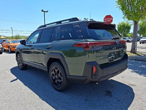 Deep Emerald Green 2026 Subaru Outback Limited