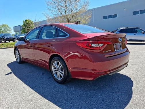 Venetian Red 2016 Hyundai SONATA SE
