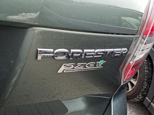 2015 Subaru Forester 2.5i Touring